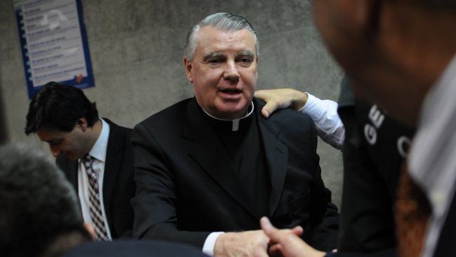 Sacerdote O'Reilly fue condenado a cuatro años de libertad vigilada