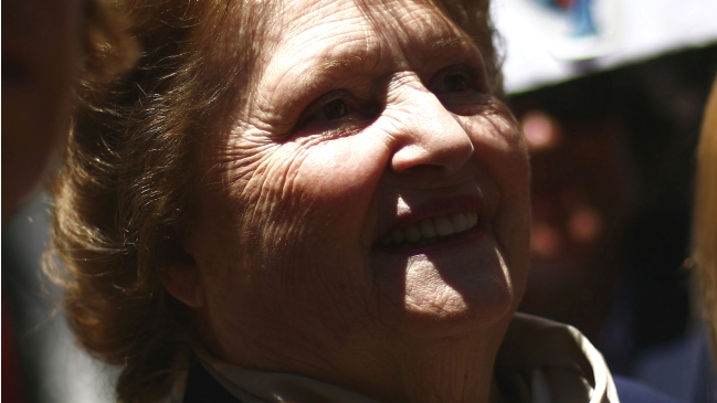 Lucía Hiriart podrá vender mansión en la que vivió junto a Augusto Pinochet