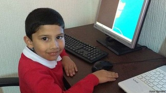 Niño de 5 años aprobó examen de técnico de Microsoft
