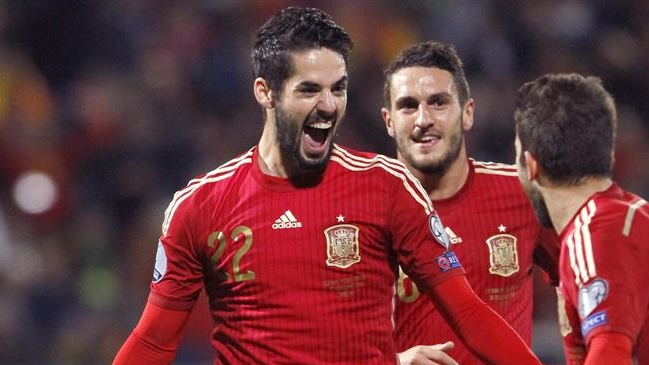 España goleó a Bielorrusia y recuperó terreno en las clasificatorias de la Eurocopa