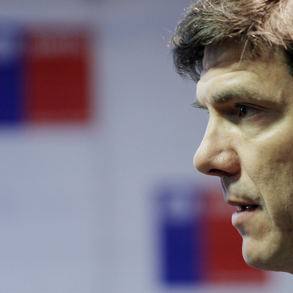 Ministro: Gobierno de Piñera debilitó la estructura profesional de Metro