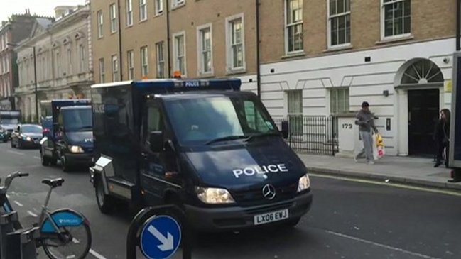 Tres hombres fueron acusados de planear una decapitación en el Reino Unido