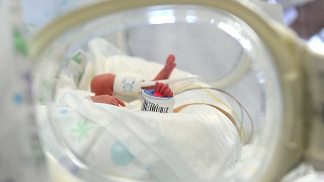 Suben a 15 los bebés muertos por falta de oxígeno en incubadoras en Pakistán