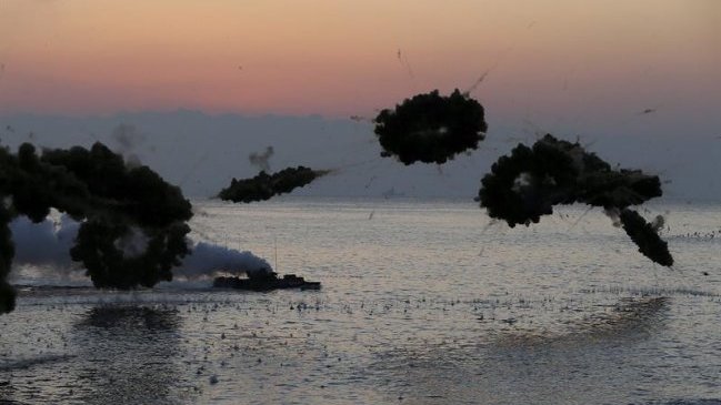 Las dos Coreas se amenazan antes de aniversario del bombardeo norcoreano