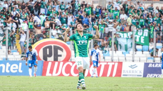 Santiago Wanderers recibe a Ñublense con la esperanza de seguir luchando por el título