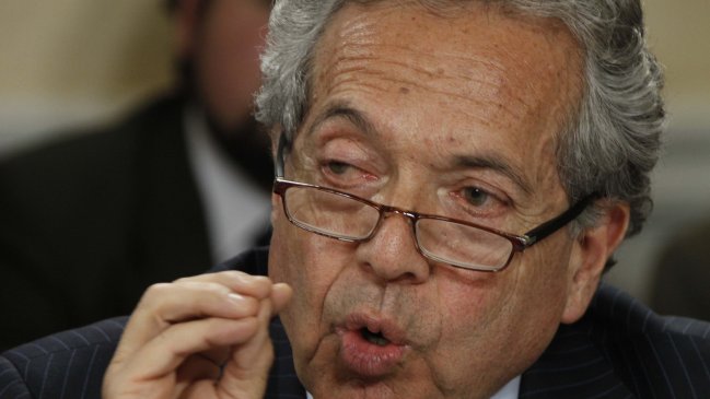 Diputado Ceroni pidió reanudar excavaciones en Villa Baviera