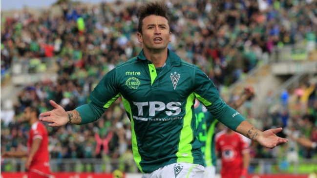Santiago Wanderers cumplió la tarea al superar a Ñublense
