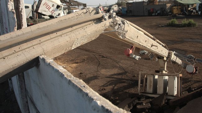 Un muerto y un herido de gravedad dejó accidente de tránsito en Cerro Navia