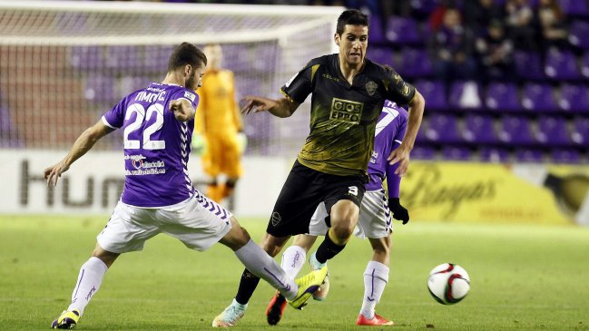 Enzo Roco fue titular en empate de Elche en Copa del Rey