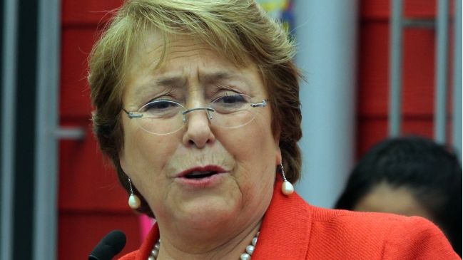 Bachelet: Con las reformas nos hacemos cargo de desafíos que no pueden esperar