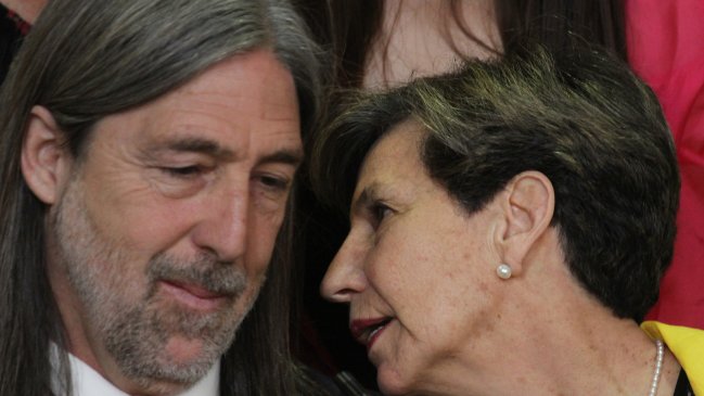 Letelier pide proyectar imagen de Allende: 