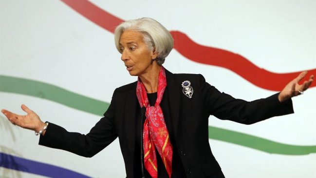 Directora del FMI admitió estar dispuesta a ayudar a Argentina