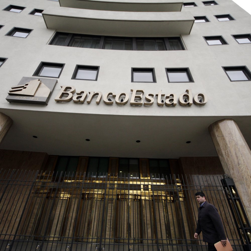BancoEstado instalará cajeros automáticos en comisarías