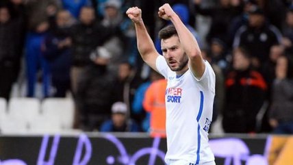  O. Marsella ganó y sigue como líder en Francia  