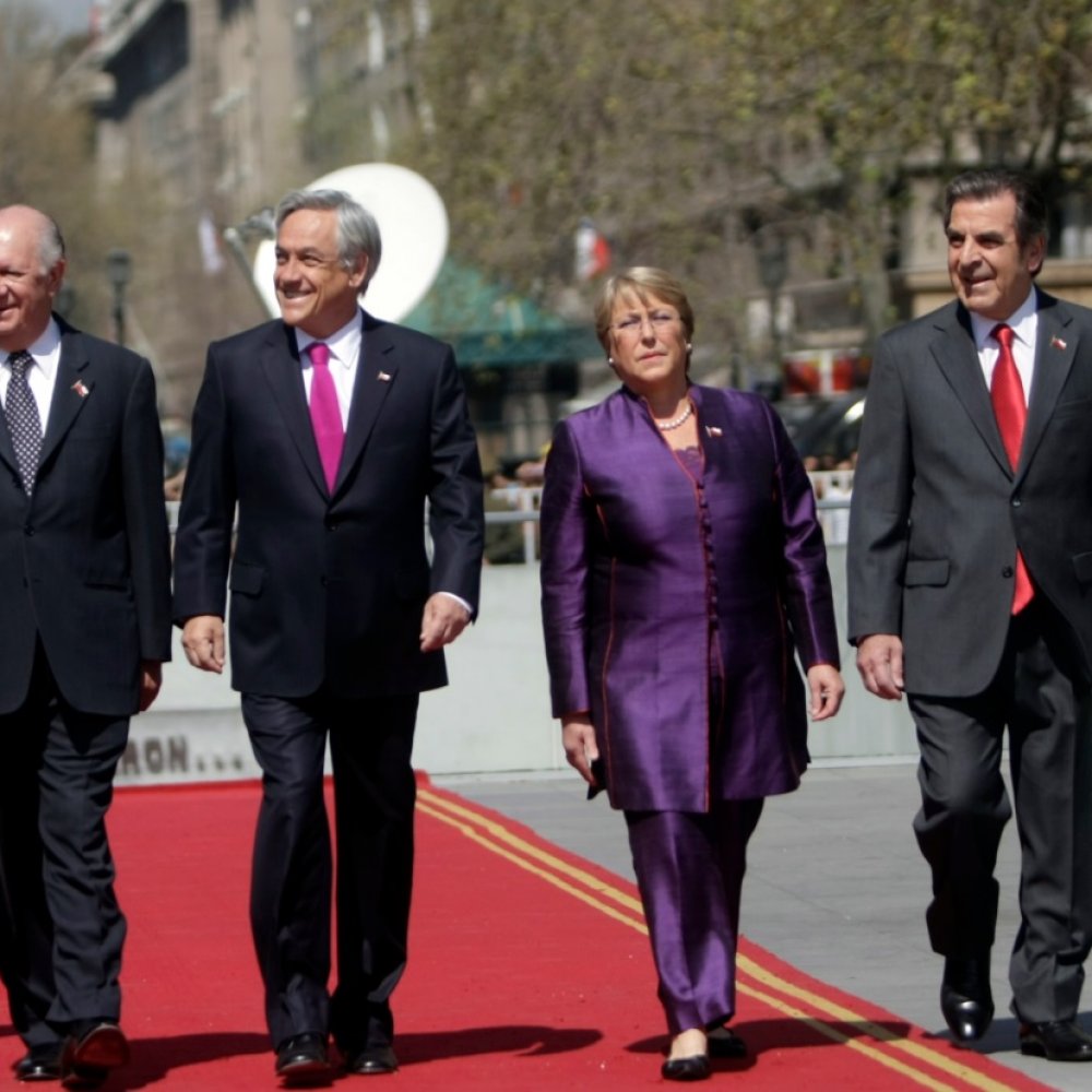 Bachelet, Piñera, Lagos y Frei expondrán en IV 
