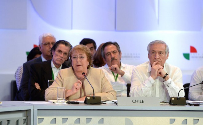 Presidenta Bachelet defendió reforma educacional: La tarea es mejorar la calidad