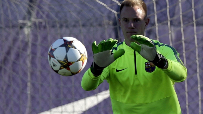 Ter Stegen: Siempre se puede aprender de Claudio Bravo