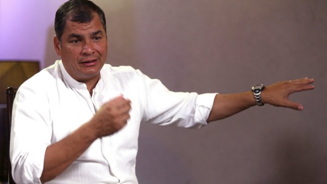 Correa no se arrepiente del asilo concedido a fundador de WikiLeaks