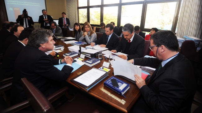 Gobierno expondrá ante Comisión del Senado por proyecto sobre financiamiento de la política