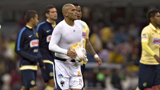 Monterrey está abierto a negociar la salida de Humberto Suazo