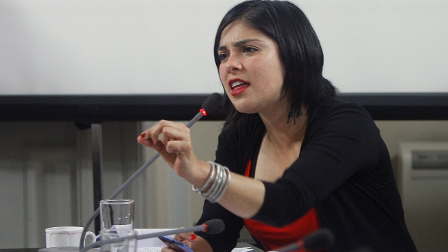 Karol Cariola: Homenajes son una bofetada a quienes no saben dónde están sus familiares