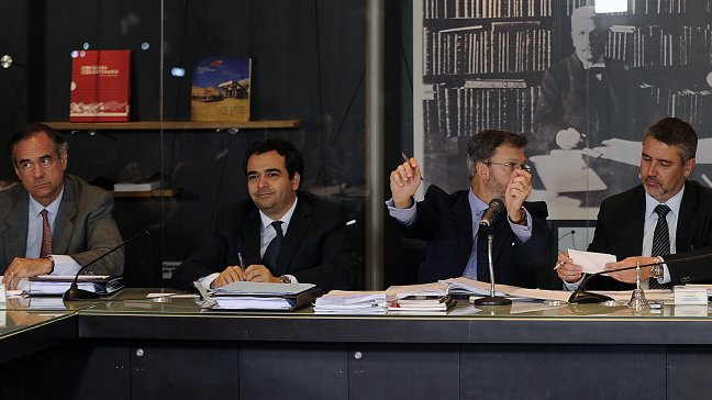 Comisión de Educación del Senado aprobó titularidad de profesores