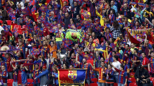 Un hincha de PSG está grave tras ser apuñalado en Barcelona