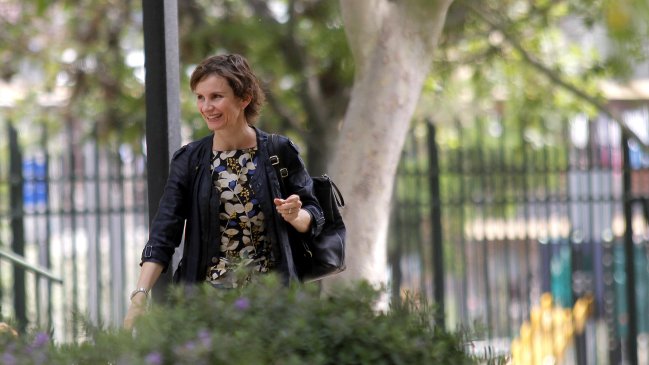 Tohá acusa responsabilidad de Metro por nuevos trabajos en Plaza de Armas