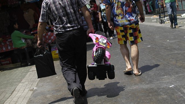 Carabineros reforzará dotación en barrios comerciales ante proximidad de la Navidad