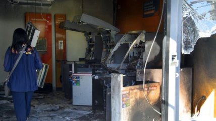   Delincuentes causaron incendio en sucursal de BancoEstado en Concepción 
