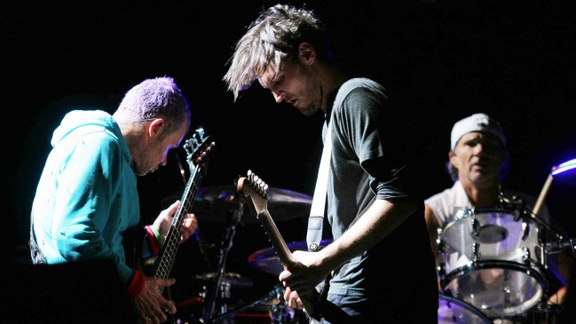 Nuevo disco de Red Hot Chili Peppers será 