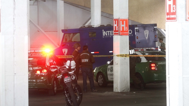 Dos heridos dejó asalto frustrado a camión de valores en Mall Alto Las Condes