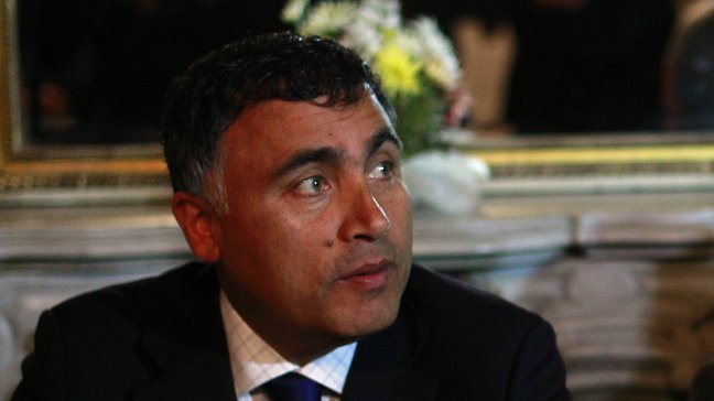 Vittori: Si tras 20 años este sistema sigue teniendo un colegio con letrinas, es un fracaso