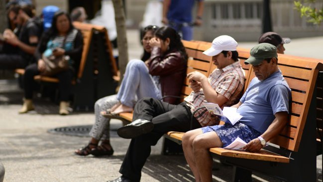 ACHS: Empleo sube 0,3 por ciento interanual en octubre y los sueldos 1,4 por ciento