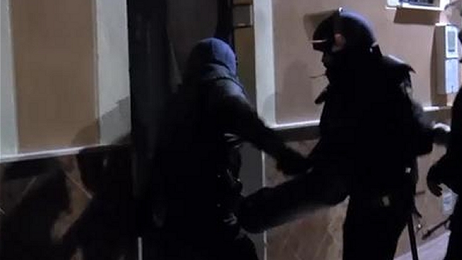 El rol de la chilena detenida en España acusada de reclutar jóvenes para el EI