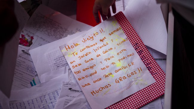 CorreosChile lanzó tradicional campaña de Navidad