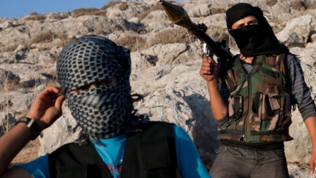 Asalto a bases del régimen de Al Asad deja 180 muertos en Siria