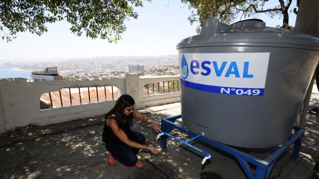 Esval reanudó servicio en Valparaíso tras corte programado