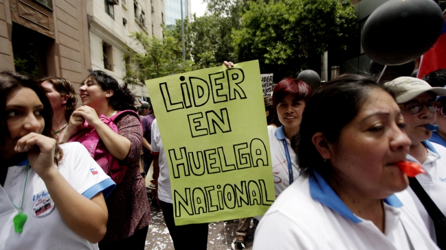 Trabajadores de Lider depusieron huelga tras alcanzar acuerdo con la empresa