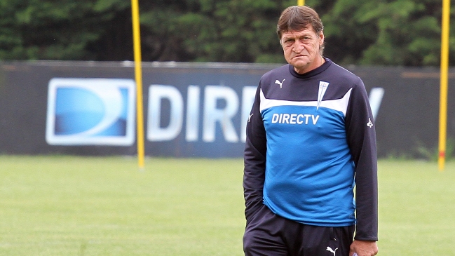 Julio César Falcioni está a un paso de volver a dirigir en Argentina