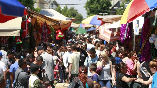 Barrio Meiggs extiende horario de atención por alta afluencia de público