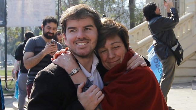 Revolución Democrática confirma apoyo a Josefa Errázuriz en medio de polémicas