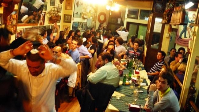 Alcalde de Valparaíso propone cerrar los bares a las 07:00 de la mañana