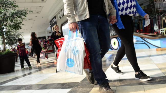 Experto: Comercio navideño no tiene dinámica de años anteriores