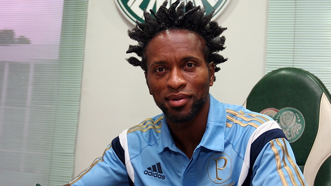 Zé Roberto fichó en Palmeiras y proyectó dupla 