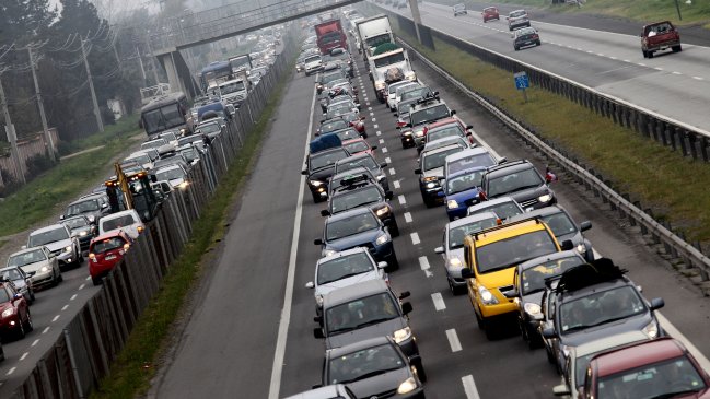 Plan de contingencia para salida de santiaguinos en Navidad