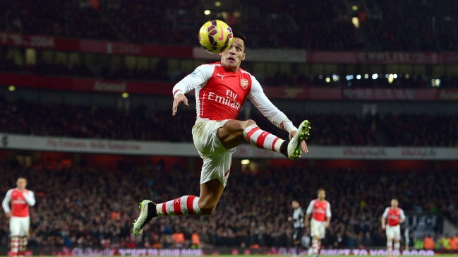 Diario inglés puso a Alexis y a Vidal entre los 100 mejores del año