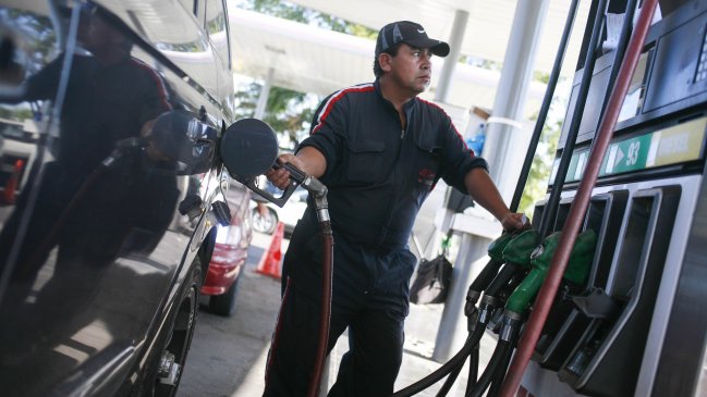 Fuerte caída de precios de los combustibles este jueves