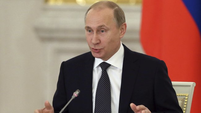 Putin acortó vacaciones navideñas de Gobierno por crisis económica