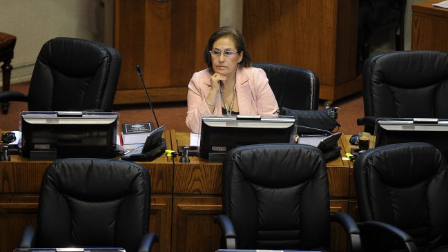 Senadora PPD: Empresarios critican reforma en Chile y afuera acatan reglas más duras